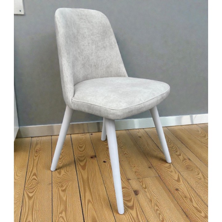 Silla Drom haya tapizada -Sillas y Mesas de madera |Sillas comedor