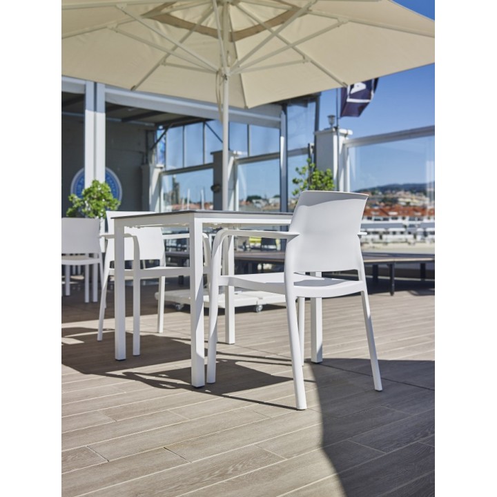 Mesa Monaco Compacto Apilable - Mobiliario Hostelería- Ezpeleta