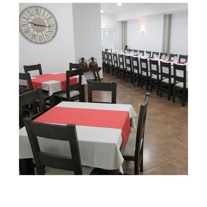 Silla hostelería Viñeda | Mobiliario de Hostelería-Sillas madera Bares y restaurantes