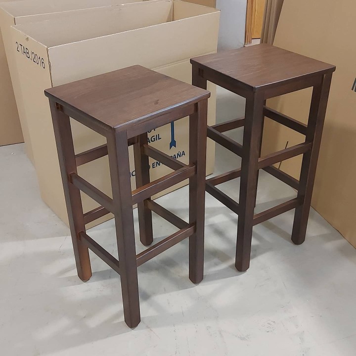 Taburete Castellano Alto asiento madera|Taburetes madera bares