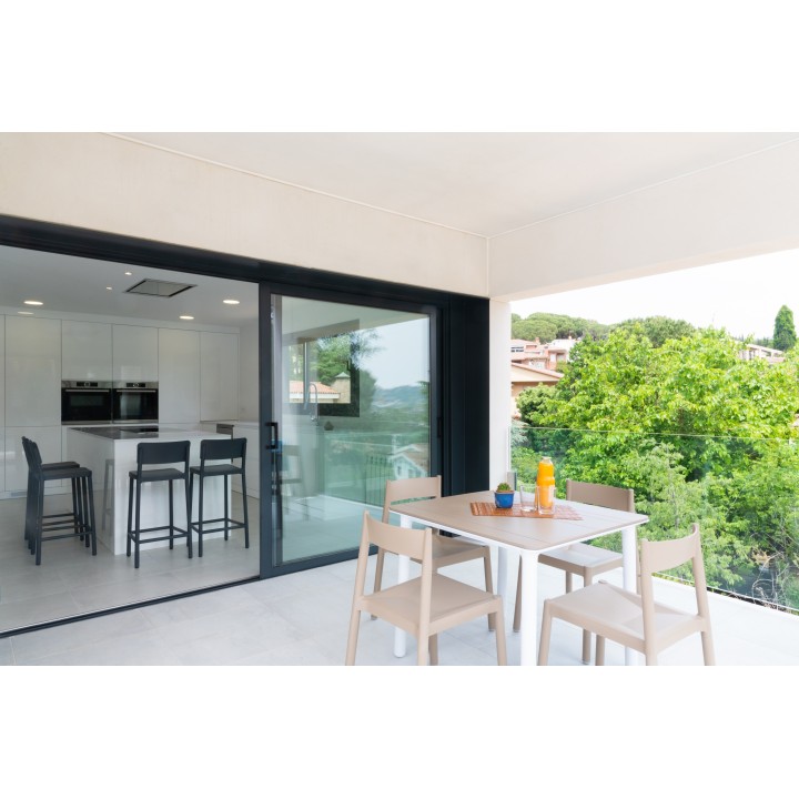 Silla Danna de Garbar|Sillas de terraza apilables