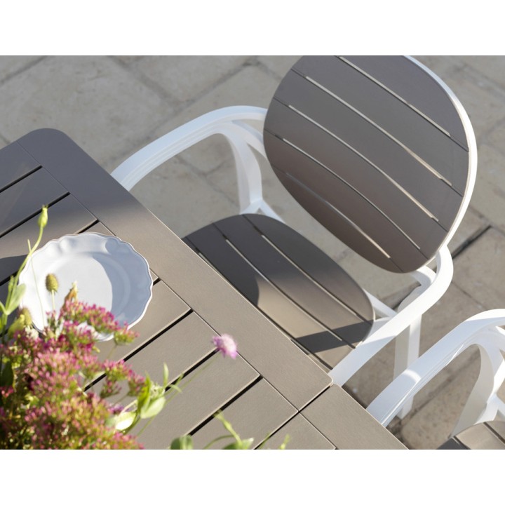 Mobiliario Hosteleria | Sillon PALMA de NARDI apilable uso Interior