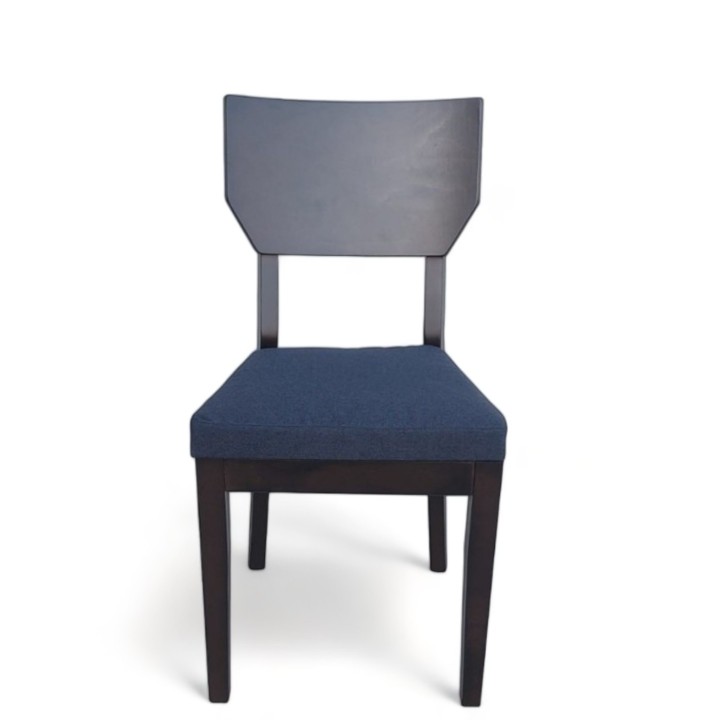 Silla Chloe|Sillas tapizadas en madera haya| bares y restaurantes
