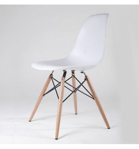 SILLAS Y MESAS DE MADERA | Silla Tower Eames New Style| MOBILIARIO DE HOSTELERIA